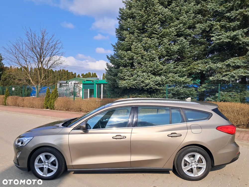 Ford Focus SW 1.5 EcoBlue S&S TITANIUM - 6