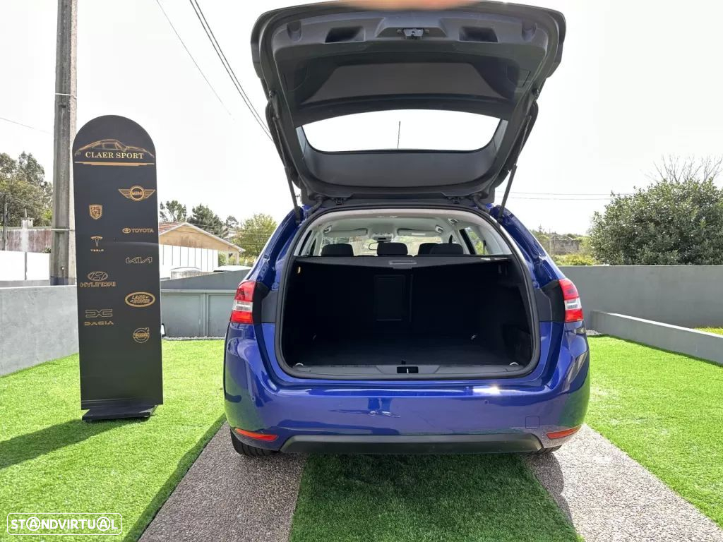 Peugeot 308 SW BlueHDi 120 EAT6 Stop & Start Allure - 9