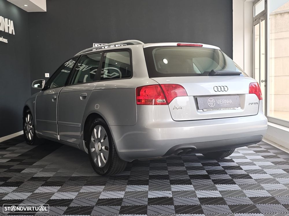Audi A4 Avant 2.0 TDI DPF - 21