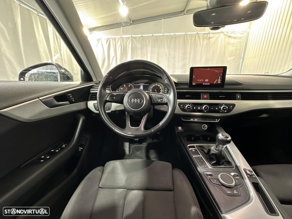 Audi A4 Avant 2.0 TDI ultra design - 10