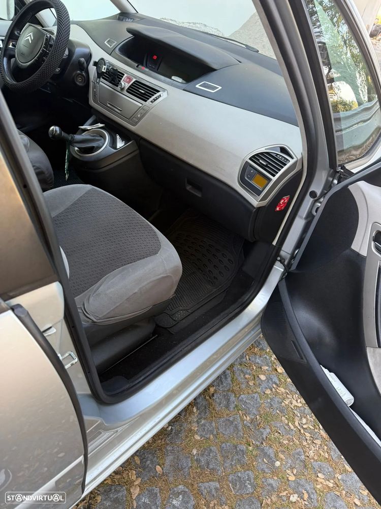 Citroën C4 Grand Picasso - 14