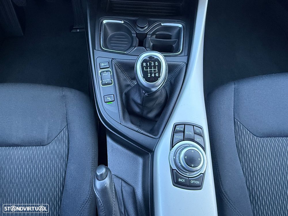 BMW 116 d EfficientDynamics Edition - 25