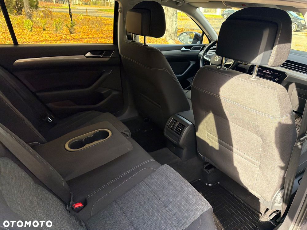Volkswagen Passat 1.5 TSI EVO Business DSG - 27