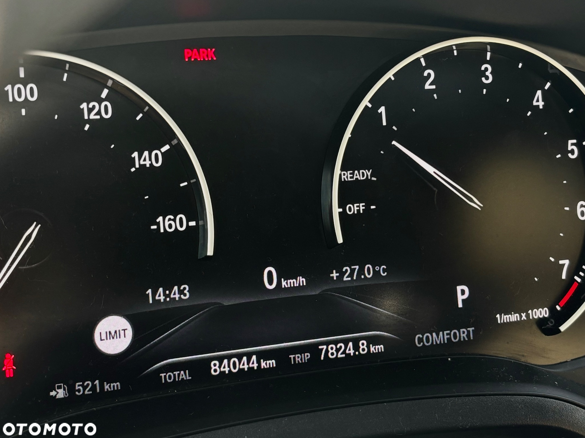 BMW Seria 3 330i - 8