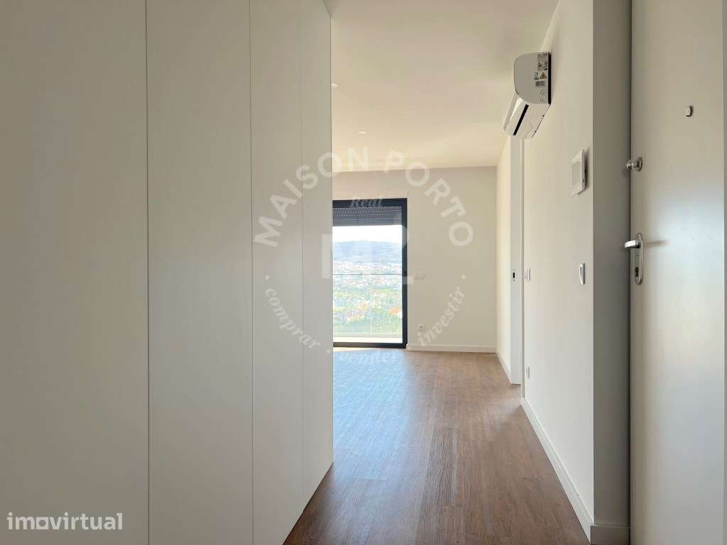 Apartamento T2 com Varanda, Suite e Lugar de Estacionamento em Água... - Grande imagem: 4/30