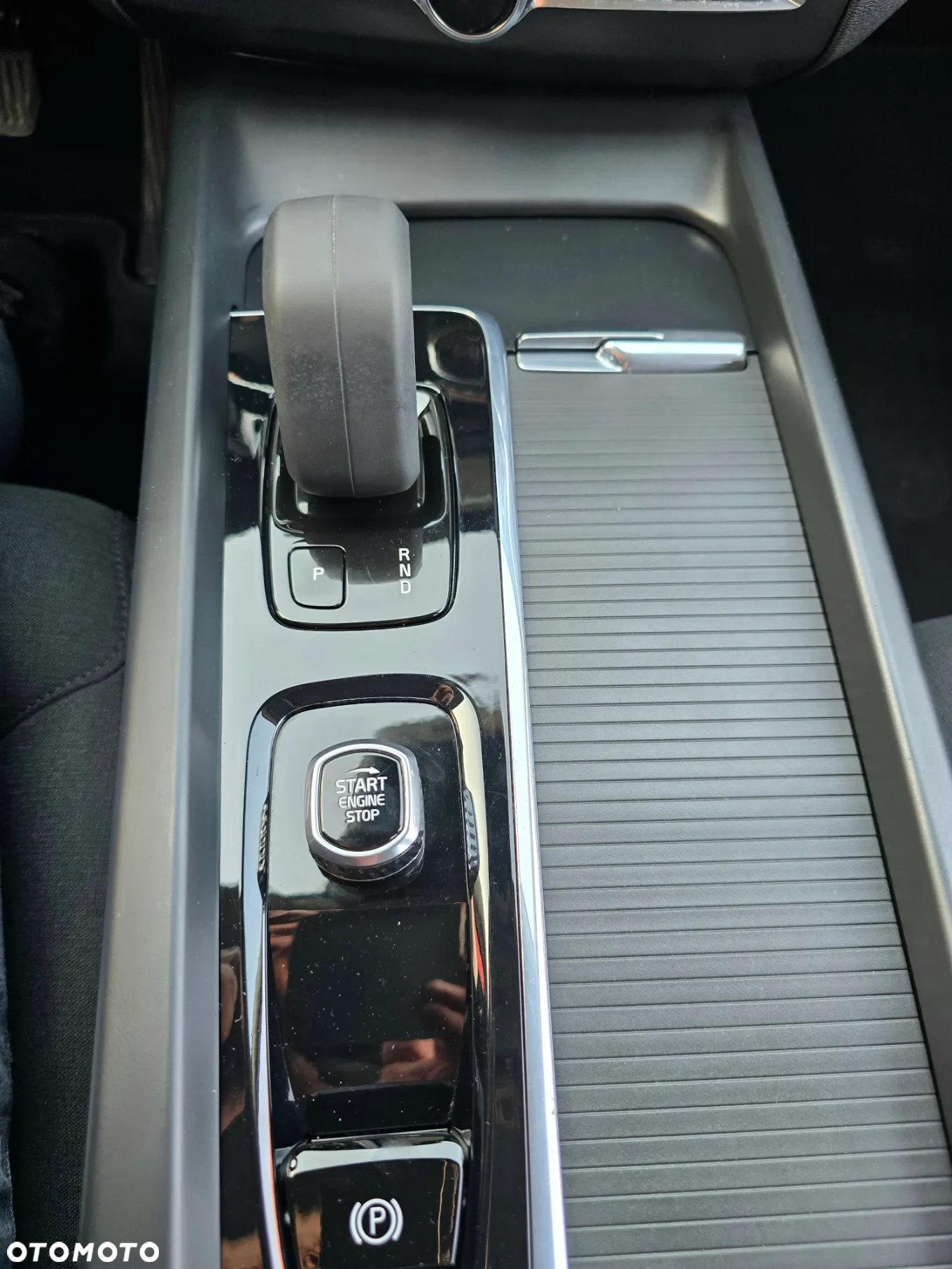 Volvo XC 60 T5 GPF AWD Momentum - 27