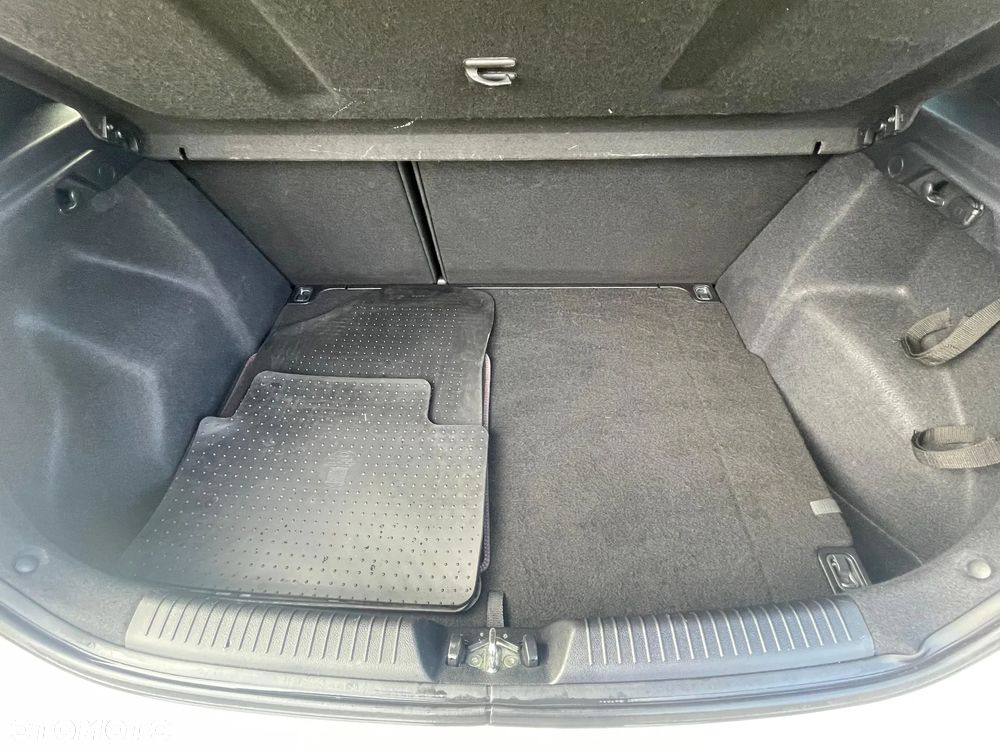 Kia Ceed 1.6 T-GDI GT-Challenge - 23