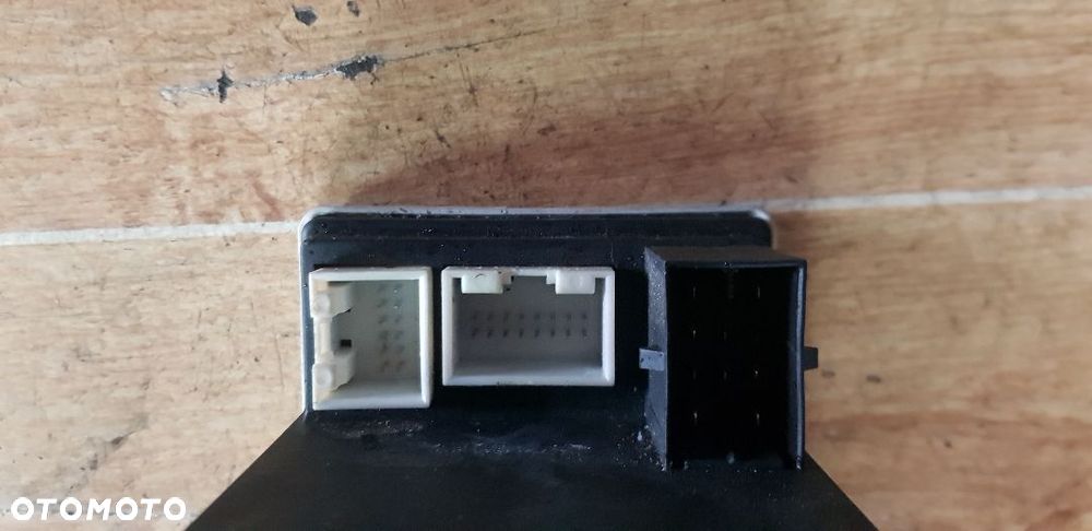 AUDI A3 A4 POMPKA CENTRALNEGO ZAMKA 8L0962257 - 2