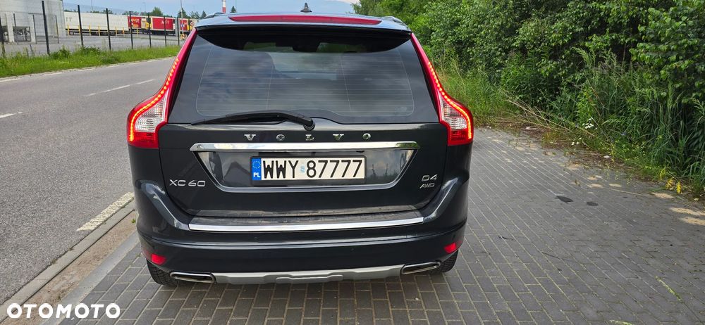 Volvo XC 60 D4 AWD Geartronic Summum - 5