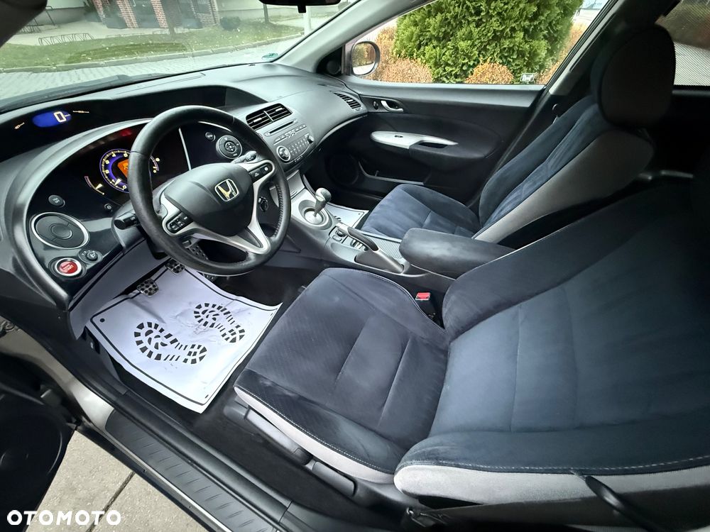 Honda Civic - 9
