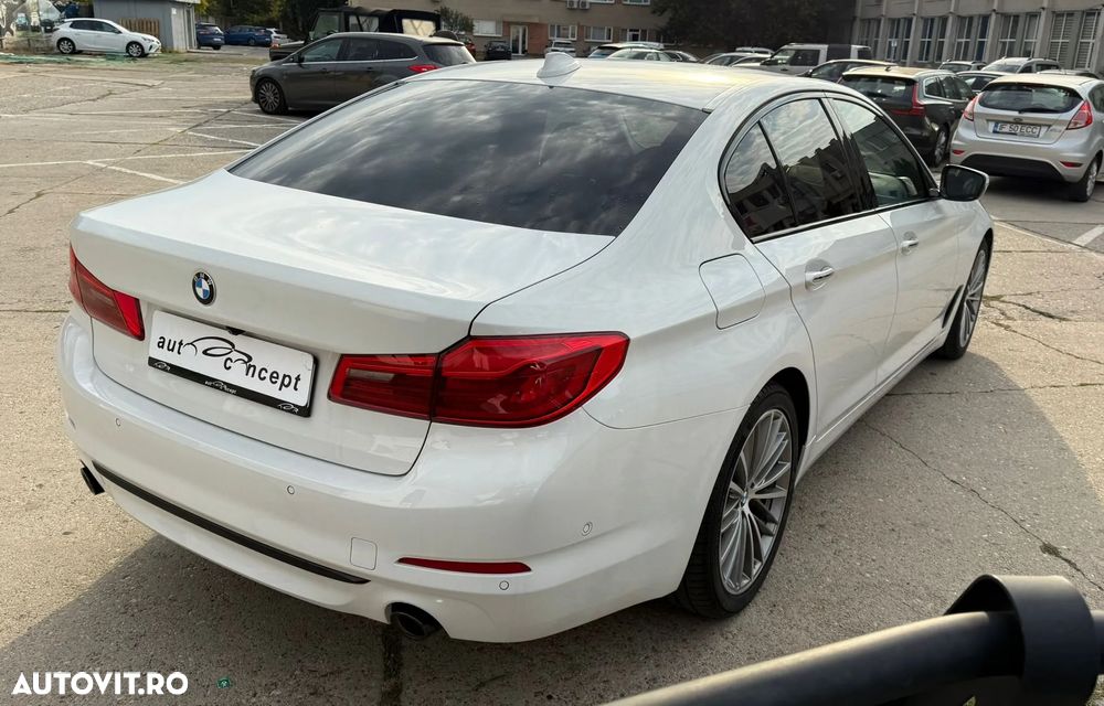 BMW Seria 5 520d AT - 2