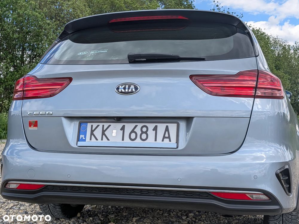 Kia Ceed 1.6 CRDi SCR L Business Line - 9