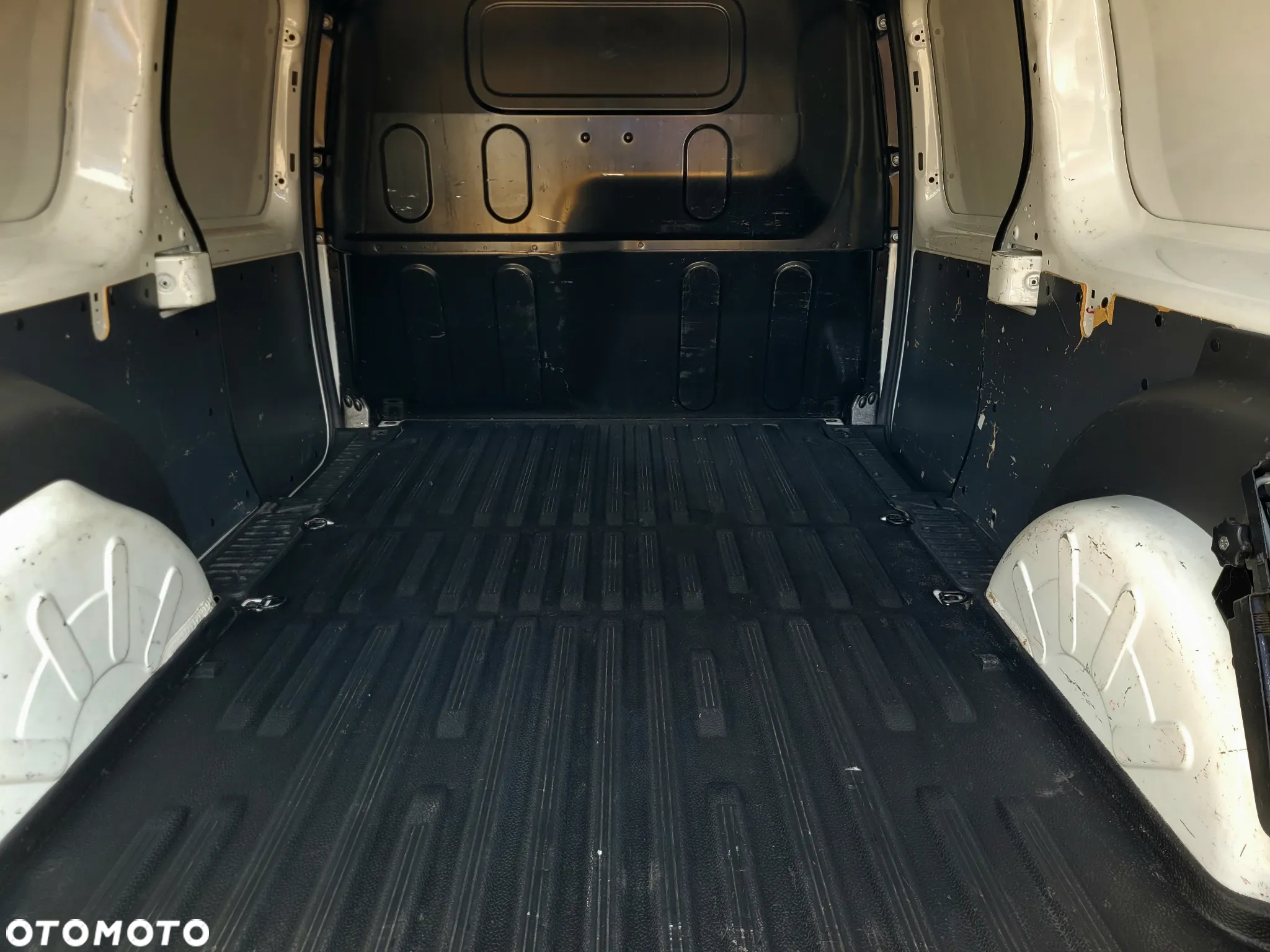 Renault Kangoo - 8