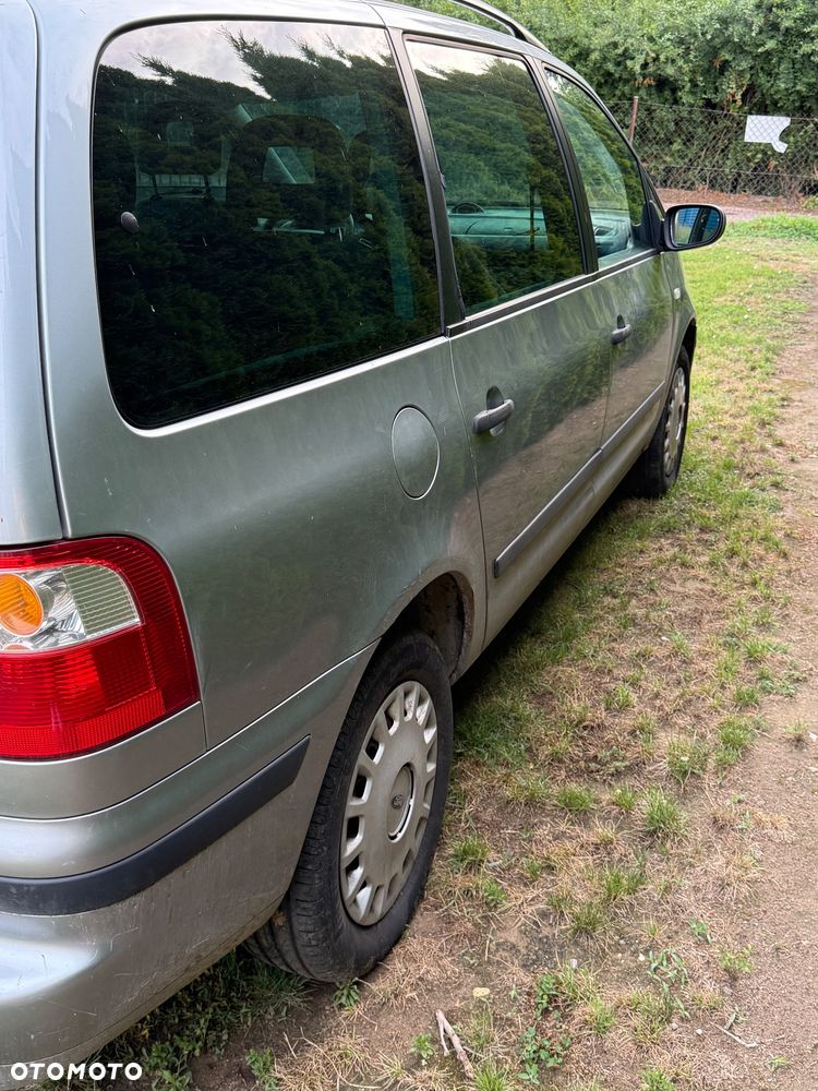 Ford Galaxy 2.3 16V Ambiente - 7