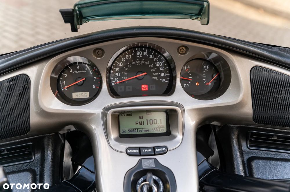 Honda GL - 35