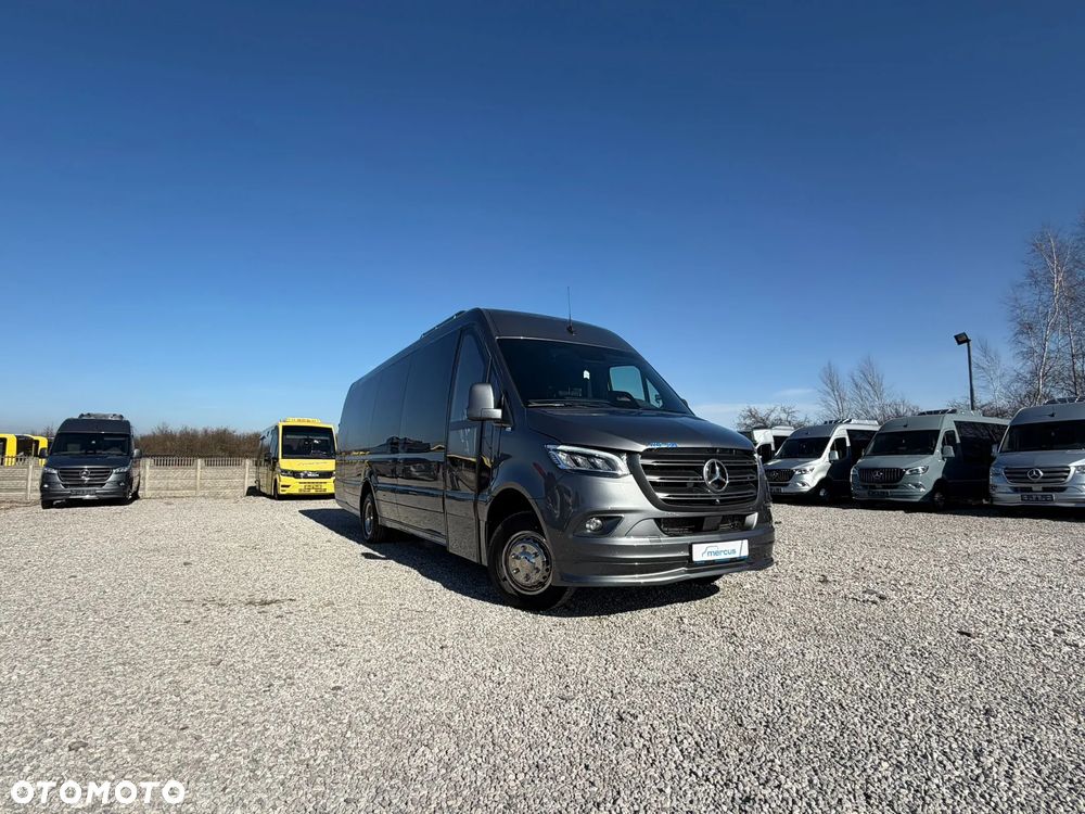 Mercedes-Benz Sprinter 519 - 13