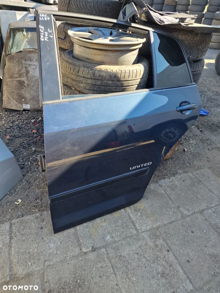 Drzwi  lewy  tył vw golf  V  I  VI  plus  w  kolorze  LC5F - 3