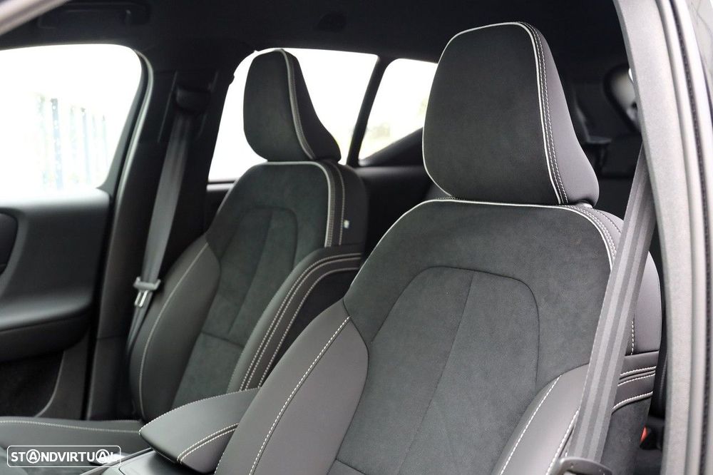 Volvo XC 40 2.0 B3 Core - 8