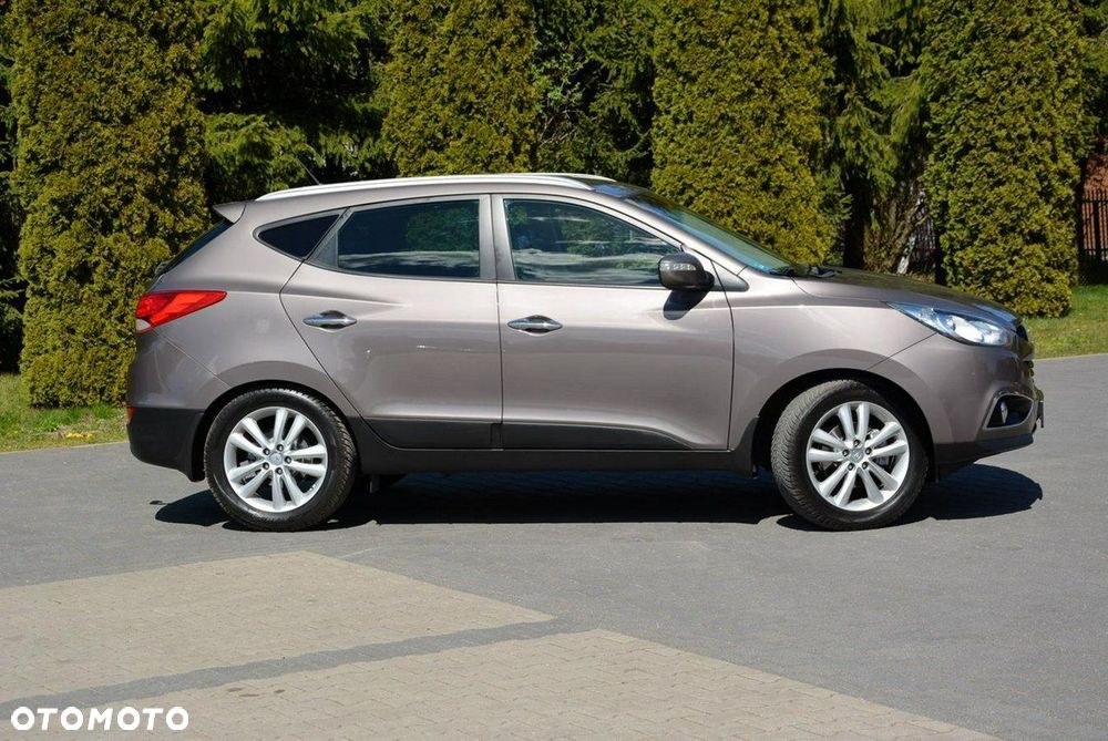 Hyundai ix35 2.0 CRDi 4WD Automatik Premium - 11