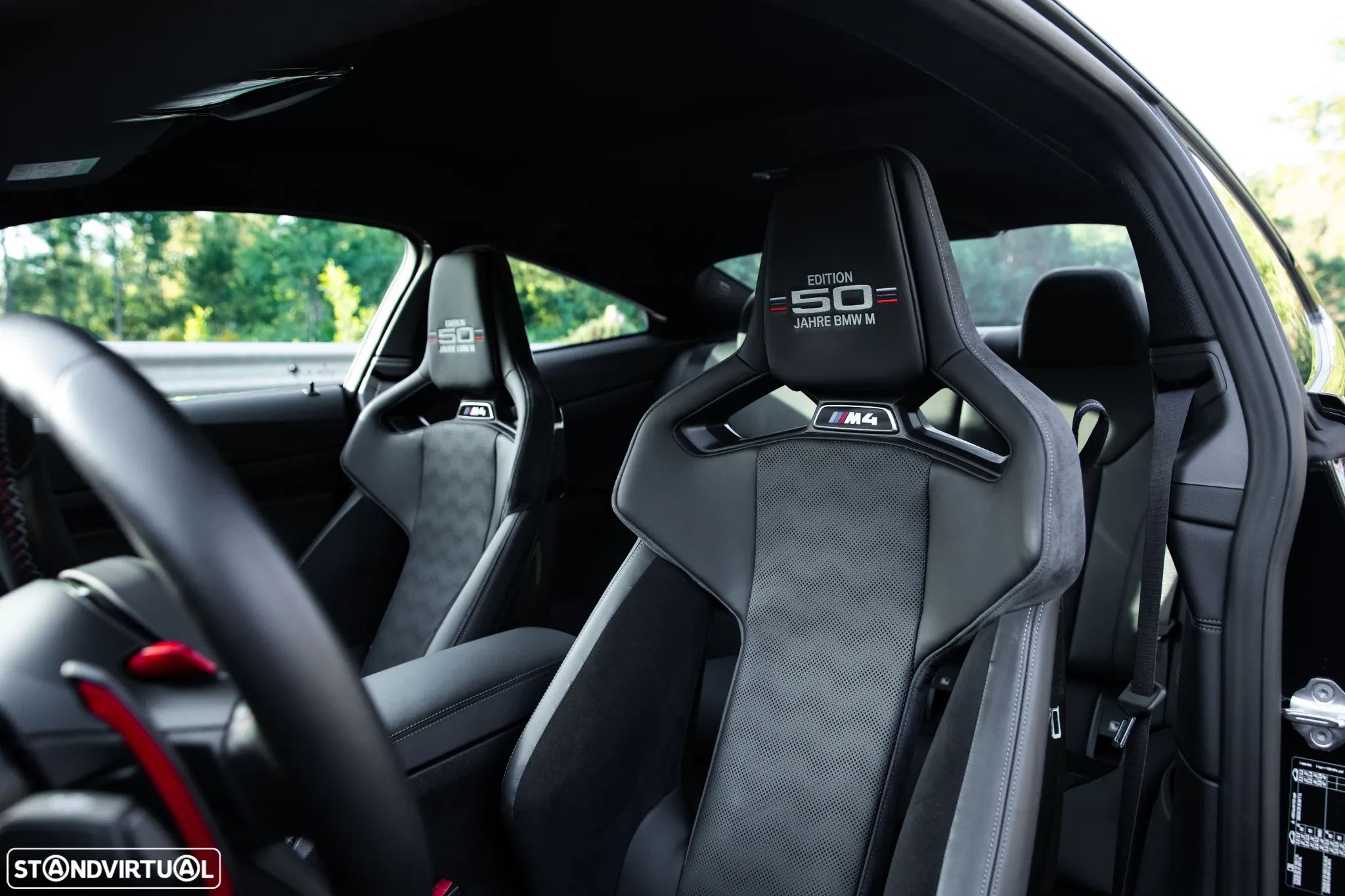 BMW M4 Competition Pack 50 anos M - 18