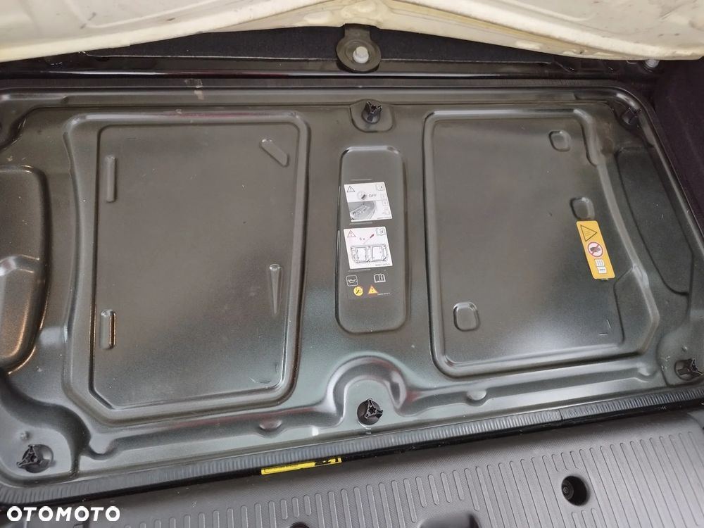 Renault Twingo ENERGY TCe 90 LIMITED - 32