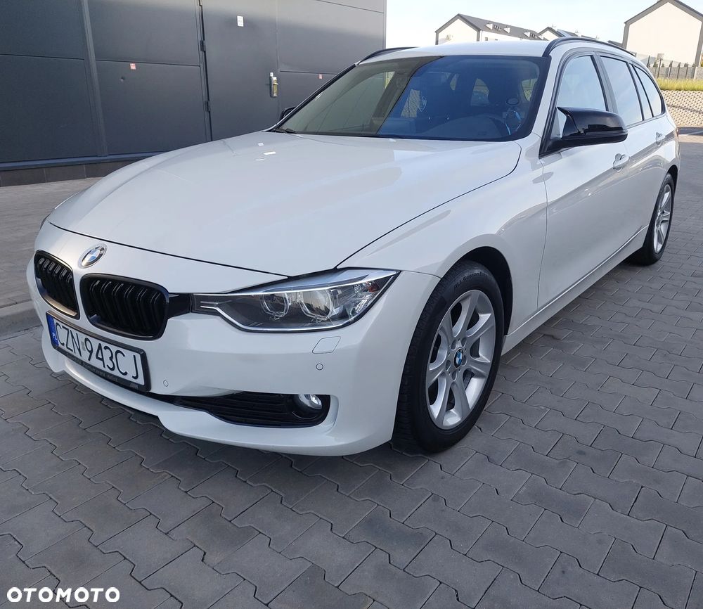 BMW Seria 3 320d - 11