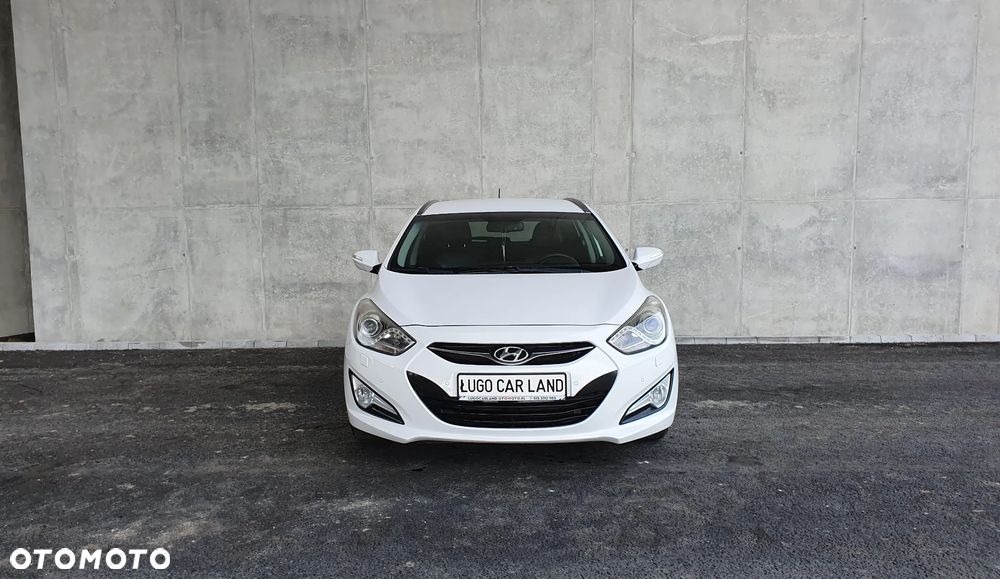 Hyundai i40 Kombi blue 1.6 Trend - 5