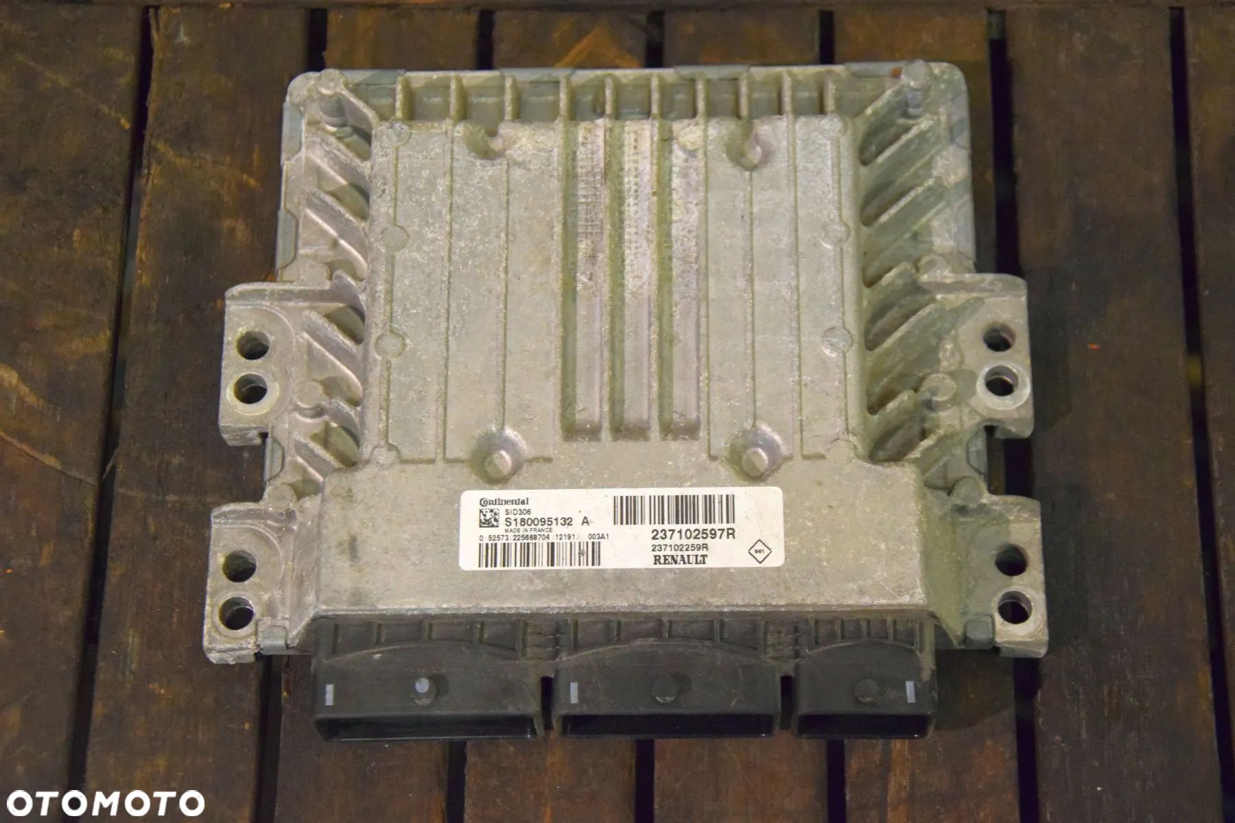 Dacia Lodgy 12-20 Sterownik silnika komputer 1.5 dci 237102597R S180095132A - 1