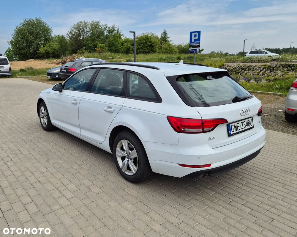 Audi A4 Avant 2.0 TDI S tronic - 4