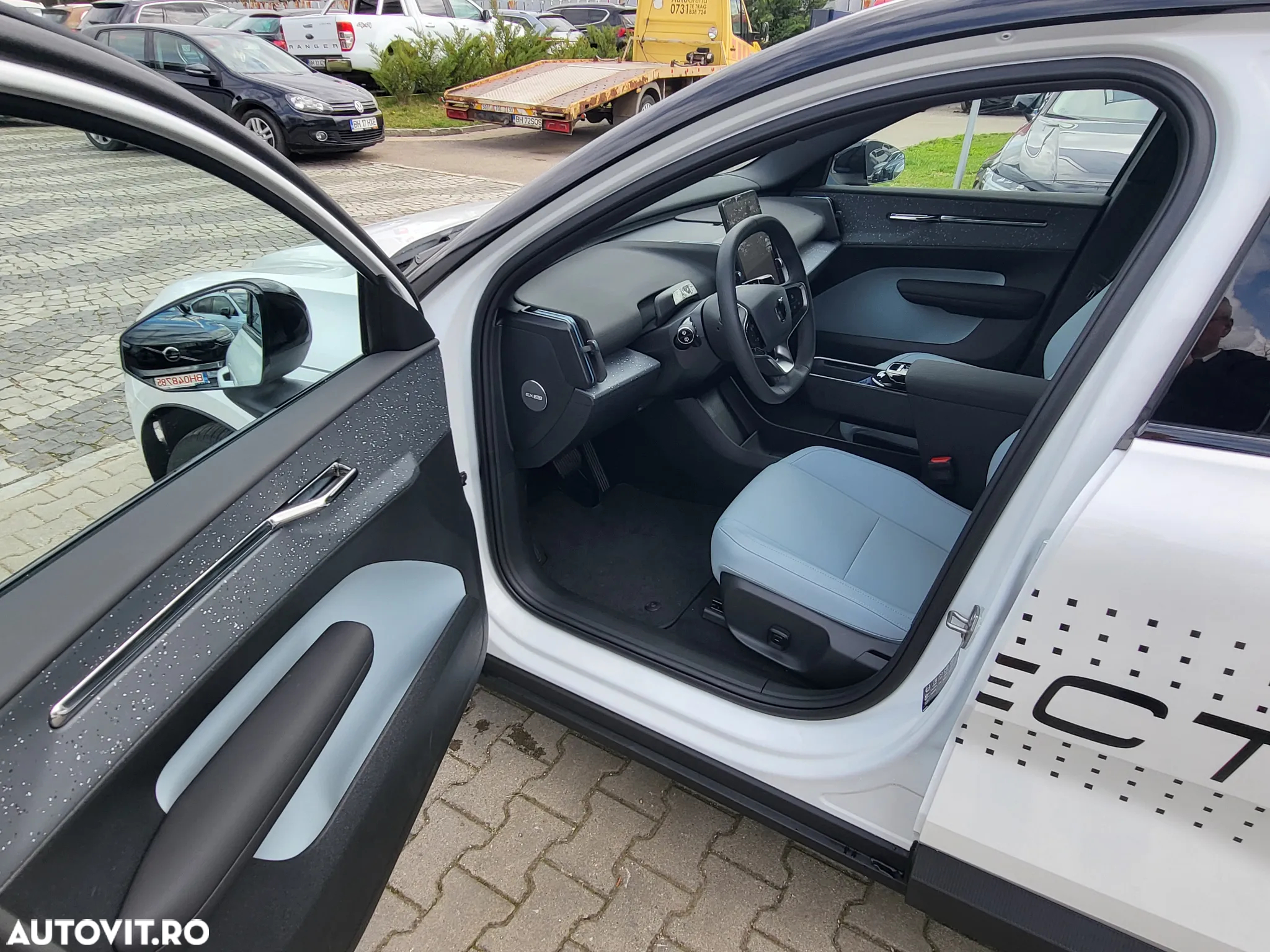 Volvo EX30 Twin Motor Performance Ultra - 15