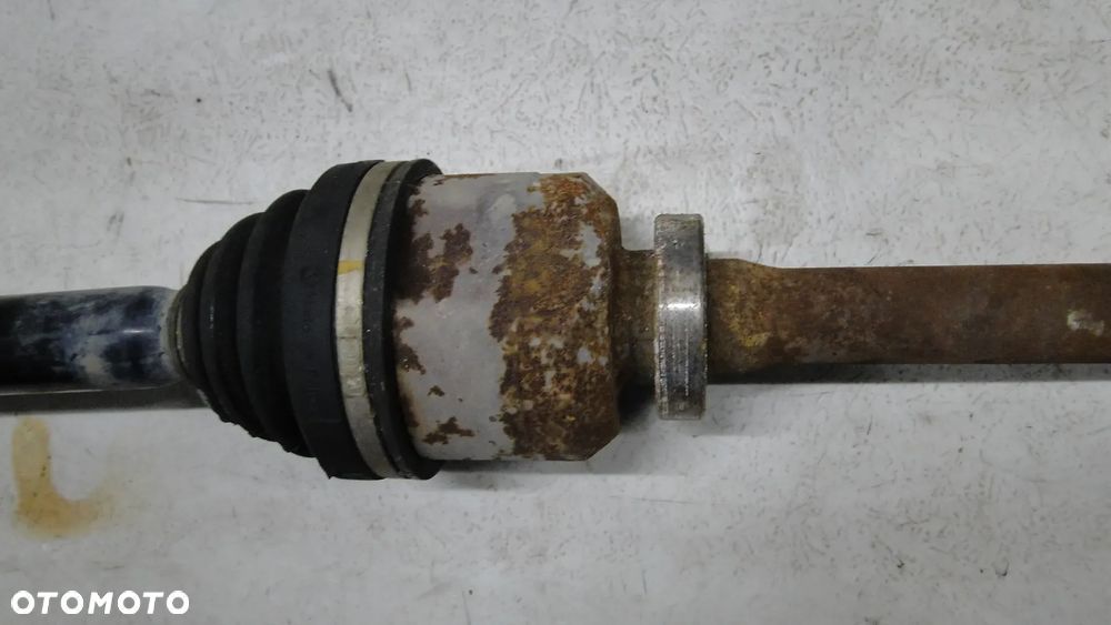 RENAULT LAGUNA III 3 PÓLOŚ PÓŁOŚKA PRAWA DŁUGA 2.0DCI - 3