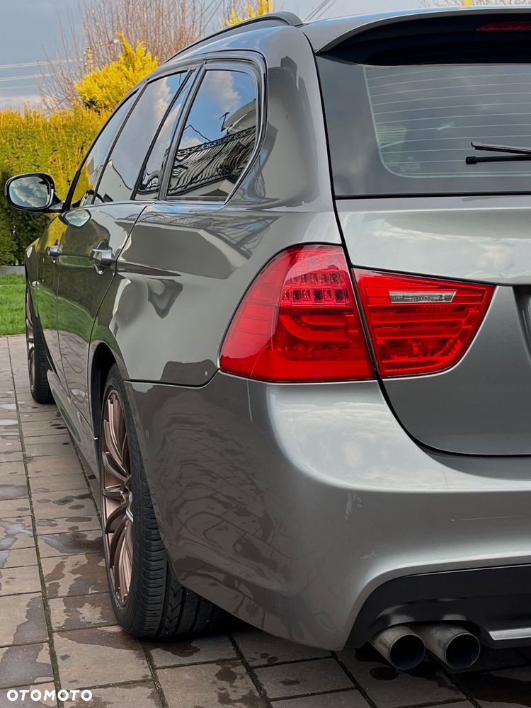 BMW Seria 3 320d xDrive - 10