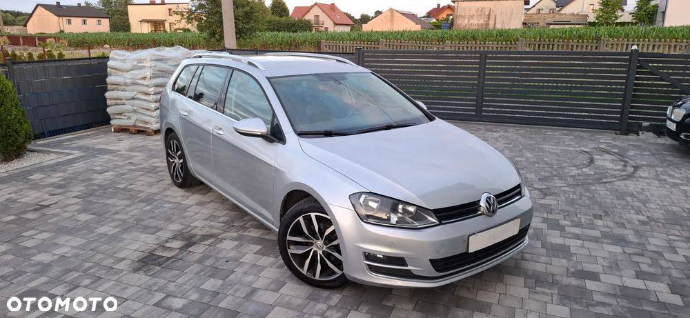 Volkswagen Golf 1.2 TSI Highline - 17