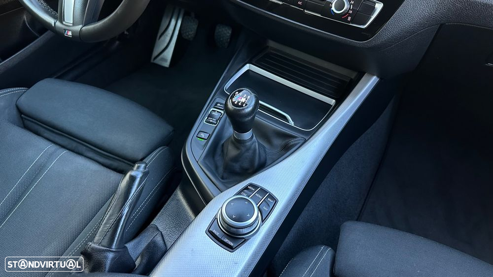 BMW 116 d Pack M - 18