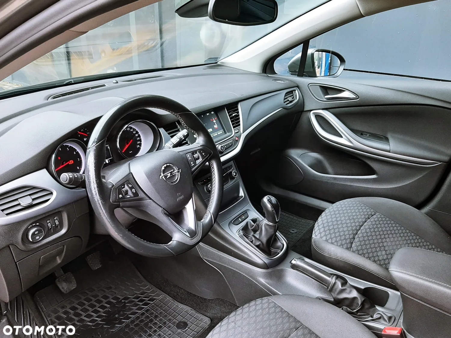 Opel Astra V 1.4 T Dynamic - 22