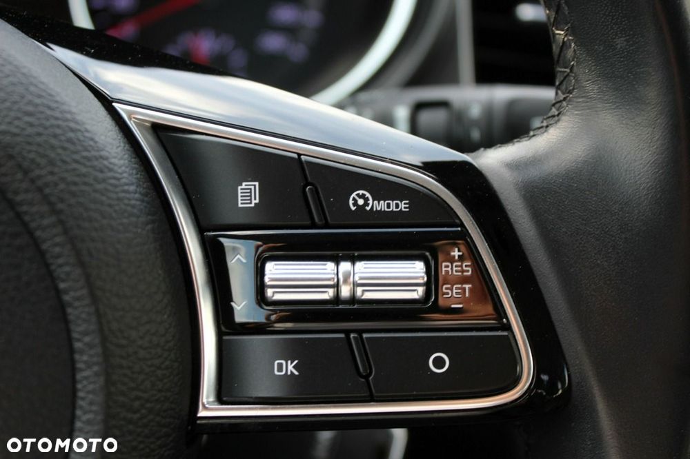 Kia Ceed 1.6 CRDi mHEV M - 26