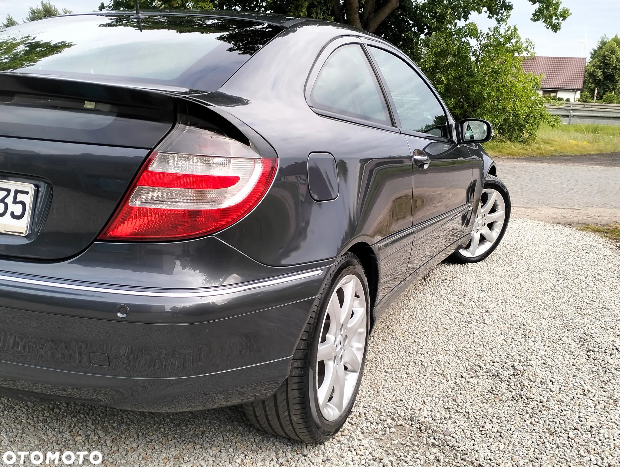Mercedes-Benz Klasa C 180 Kompressor Sportcoupe Sport Edition - 24