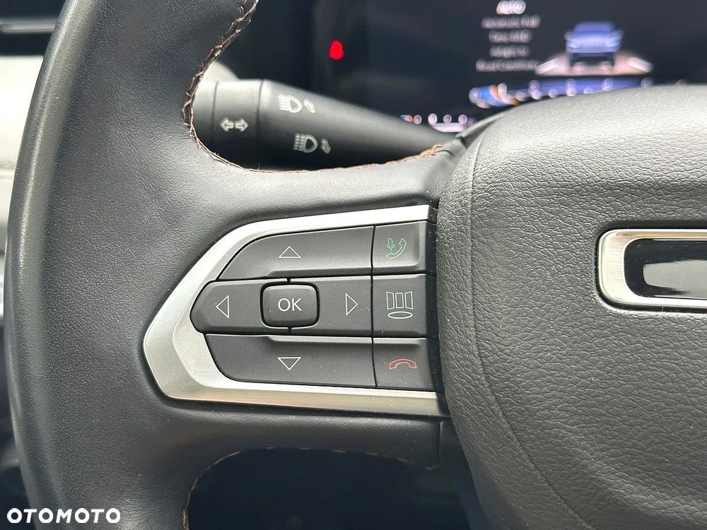 Jeep Compass - 29