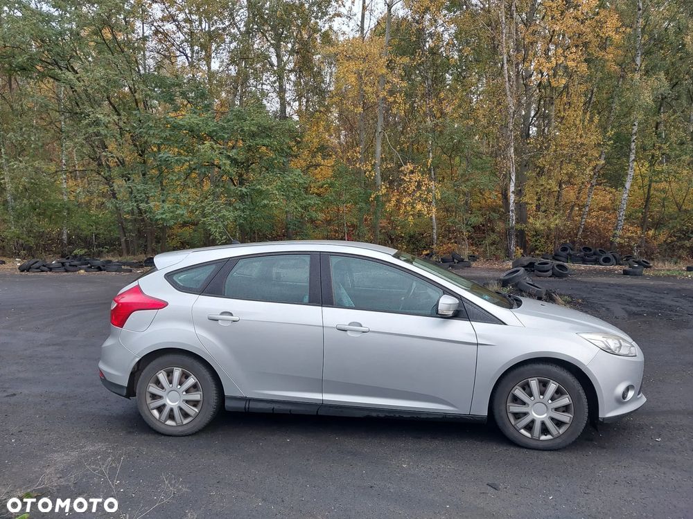 Ford Focus - 1