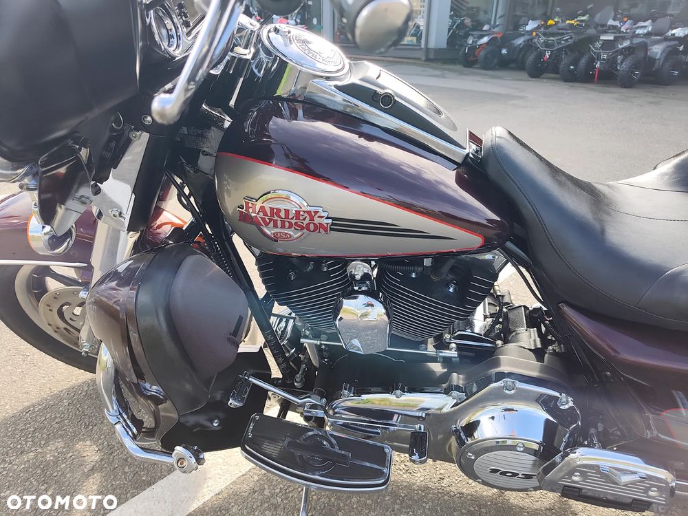 Harley-Davidson Touring Electra Glide - 30