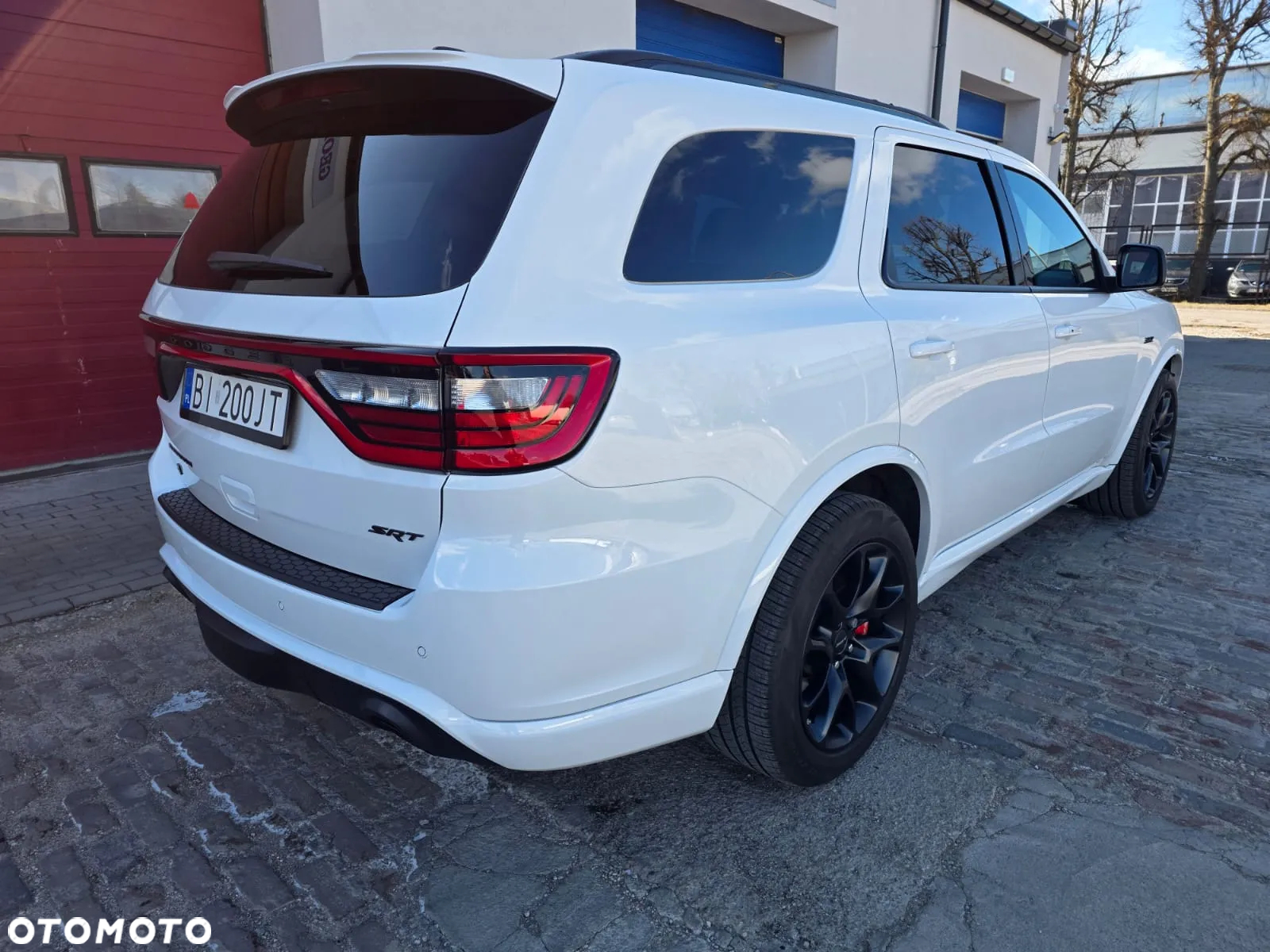 Dodge Durango 6.4 SRT - 4