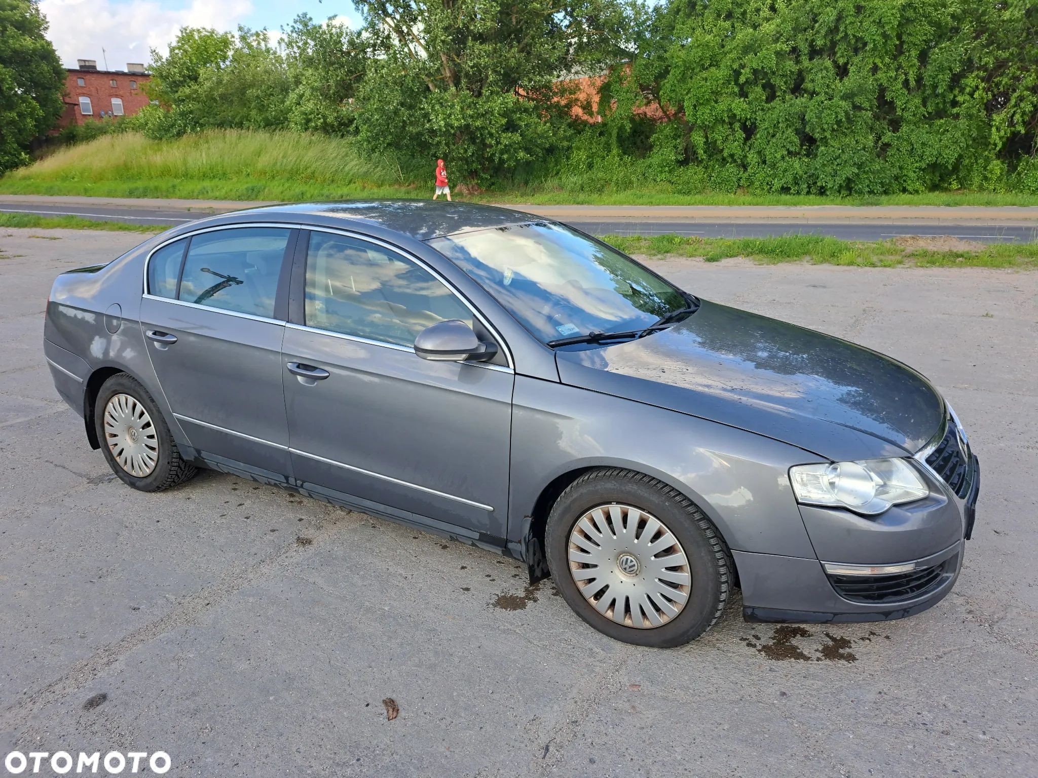 Volkswagen Passat 2.0 TDI Trendline - 1