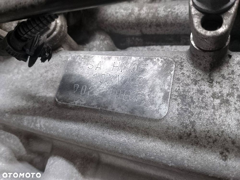 SILNIK CITROEN C3 III HM05     10XVA7 1.2 VTI - 8