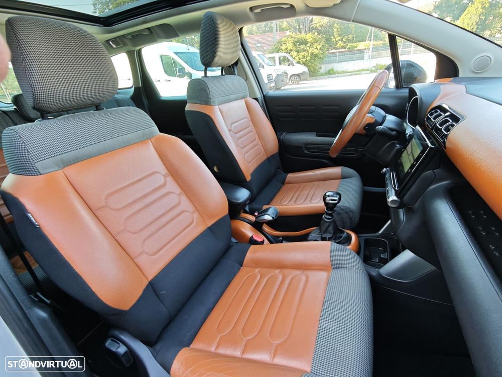 Citroën C3 Aircross 1.2 PureTech Shine Pack - 22