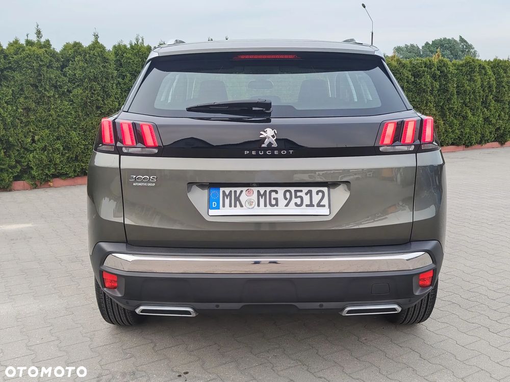 Peugeot 3008 PureTech 130 Stop & Start GPF EAT8 Allure - 8