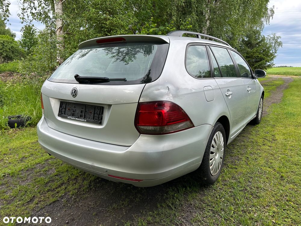 Volkswagen Golf 1.6 TDI BlueMot Trendline - 5
