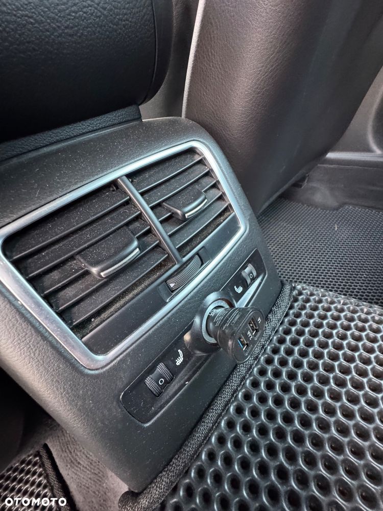 Audi A6 Avant - 11