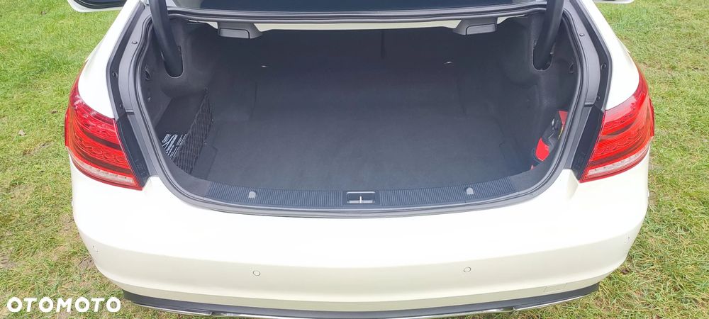 Mercedes-Benz Klasa E - 24