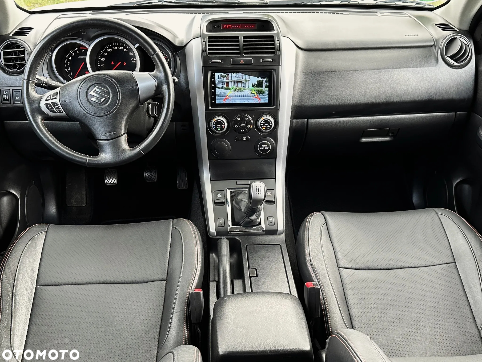 Suzuki Grand Vitara 1.6 De luxe - 9