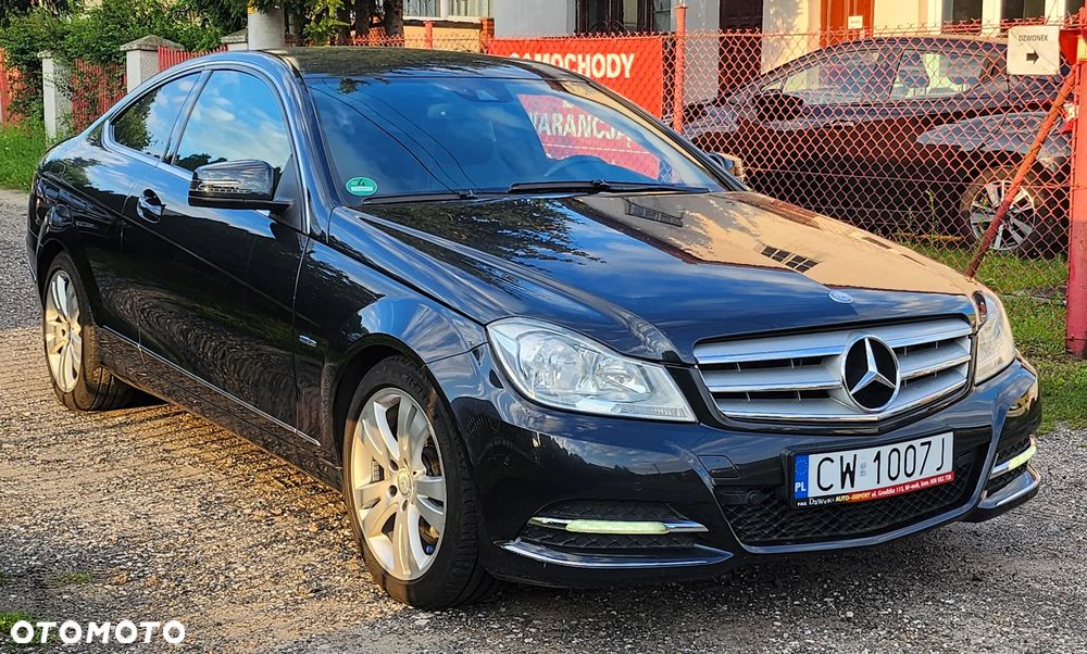 Mercedes-Benz Klasa C 250 CGI BlueEff Sport - 1